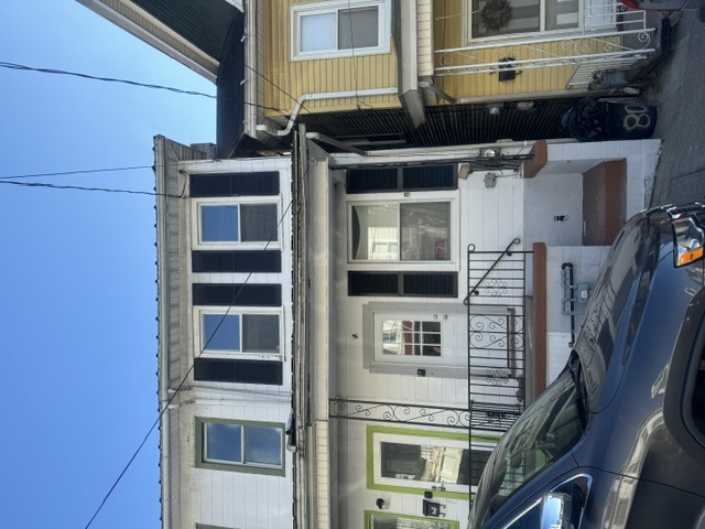 808 East Dewart Street